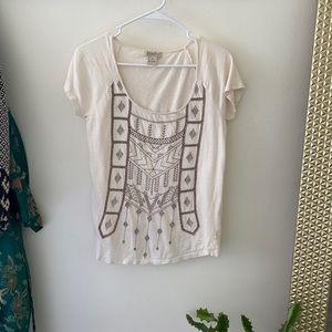 Embroidered off white tee shirt